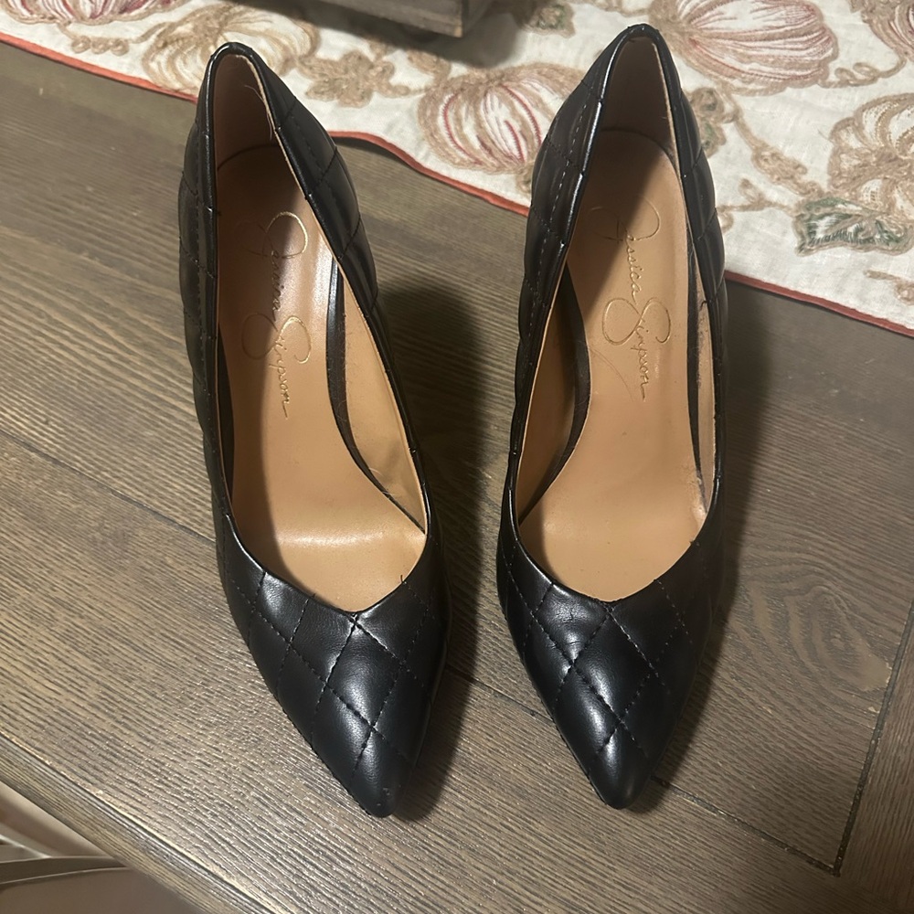 Jessica Simpson Black Quilted Heels